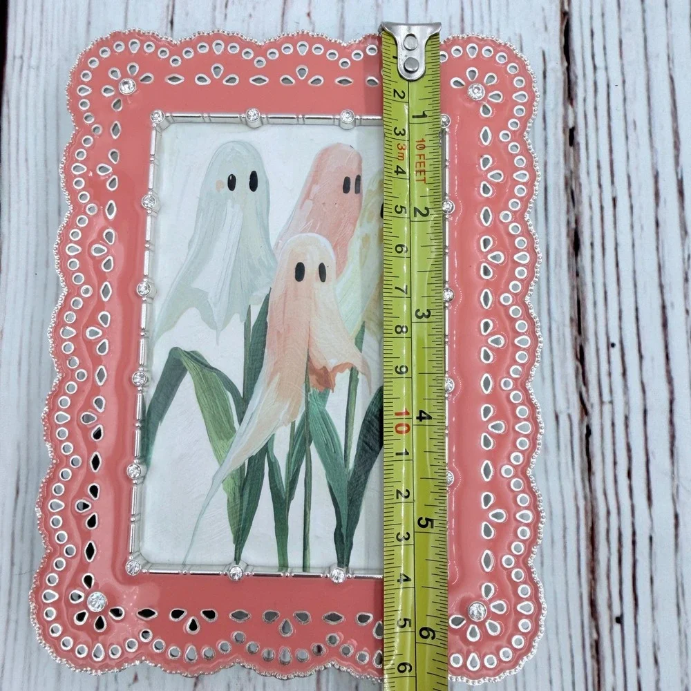 Original‎ Ghost Flowers Print Pink Scalloped Rhinestone Frame Decor 6x4.5